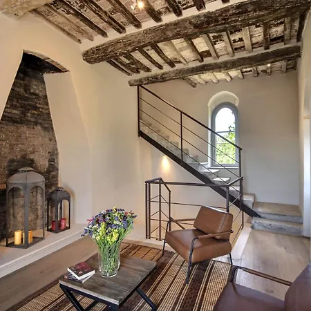 Outstanding Castiglione Ugolino In Umbria Villa *