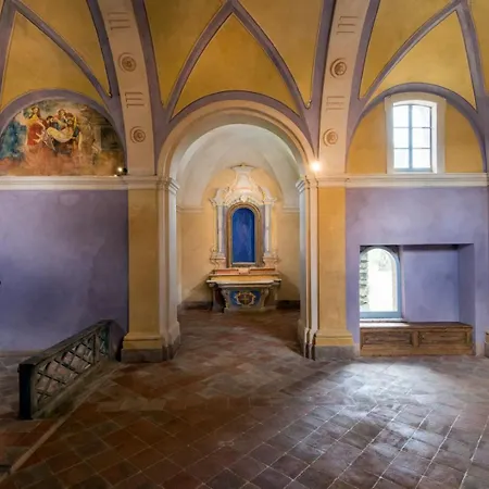 Villa Outstanding Castiglione Ugolino In Umbria Pierantonio