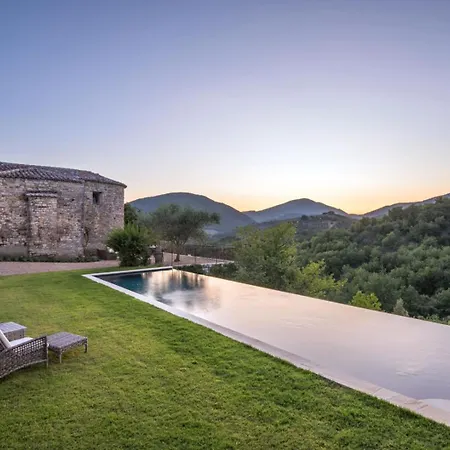 Villa Outstanding Castiglione Ugolino In Umbria *